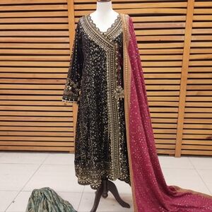 Pakistani 3pc party wear